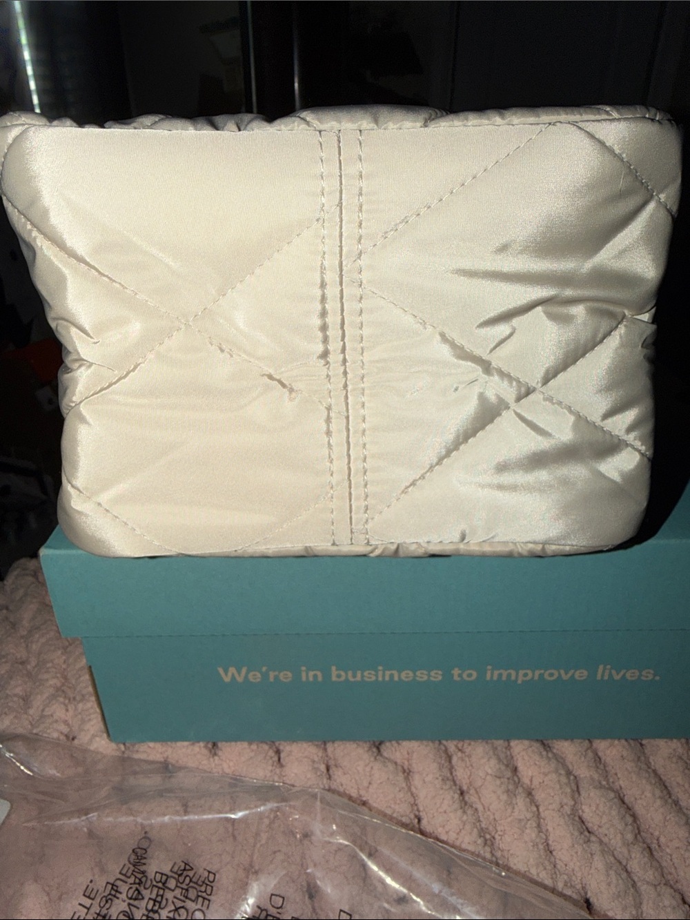 NWT Vera Bradley Quilted Mini Lunch Bunch in Pumice Stone - Picture 4 of 7